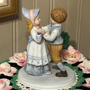 Holly Hobbie Figurine 1980 - Limited Edition Designers Collection Vintage